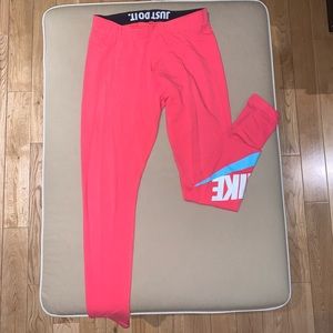 Pink Nike Legging